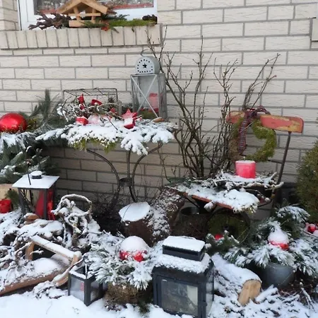 Gemuetliche Ferienwohnung In Eichhagen Mit Grill, Terrasse Und Garten * Ольпе