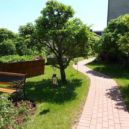 Gemuetliche Ferienwohnung In Eichhagen Mit Grill, Terrasse Und Garten شقة